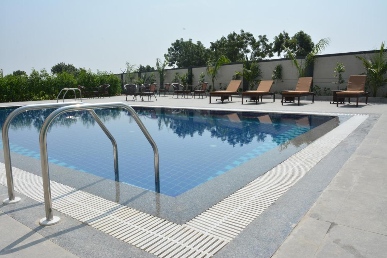 MORINA Hotels&Resorts Vithalpur Exterior foto